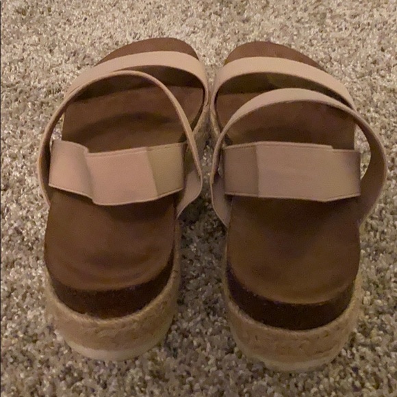 Madden Girl Sandal - Picture 3 of 5